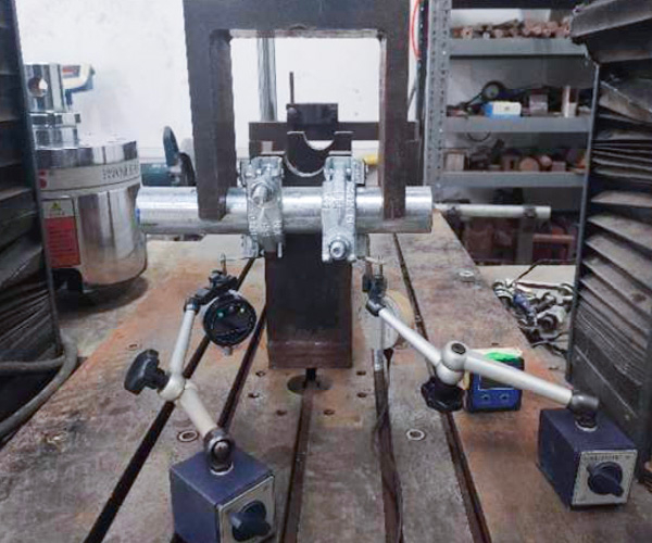  ግራጫ መቆለፊያ ከሙከራ ውስጥ (ቱቦው እንቆቅልሽ)